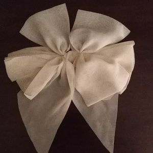 Large white barrette